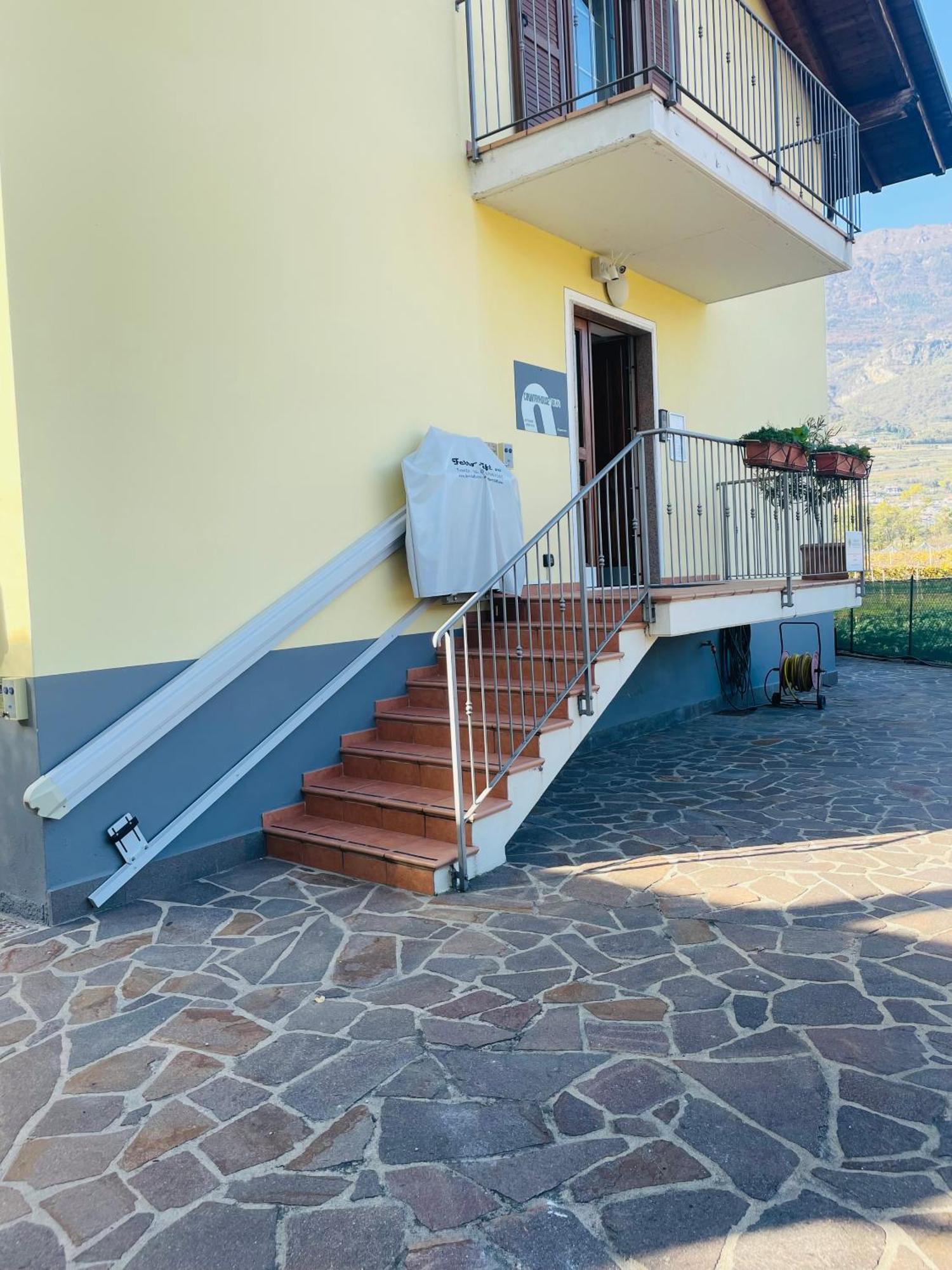 Countryhouse Verso Rovereto  Bagian luar foto