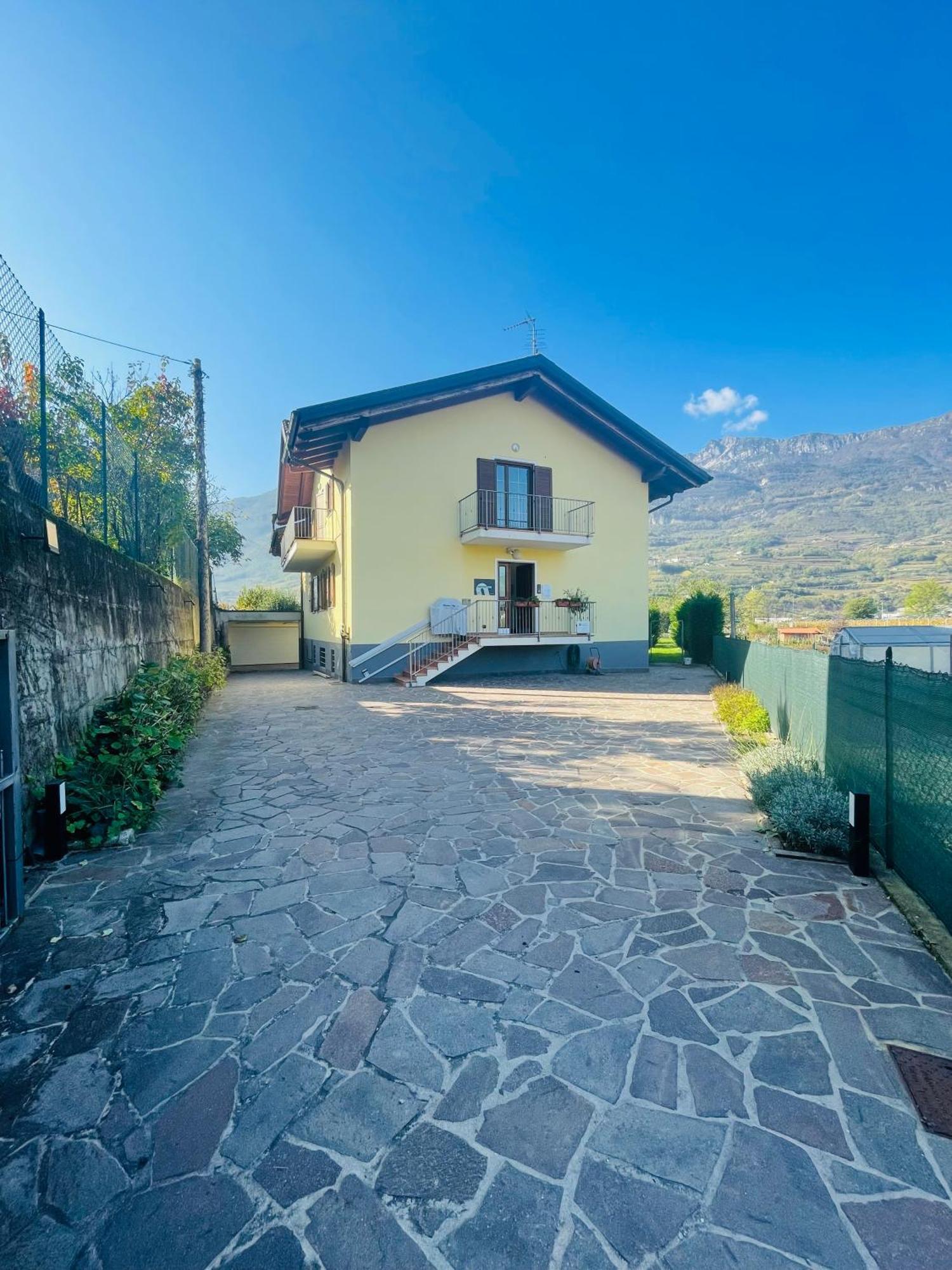 Countryhouse Verso Rovereto  Bagian luar foto